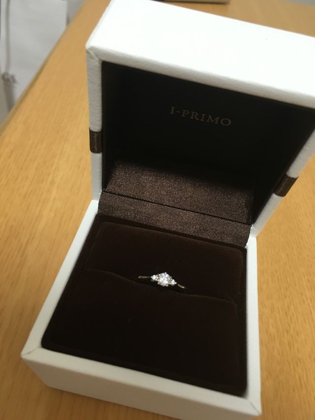 ステキな婚約指輪でした！