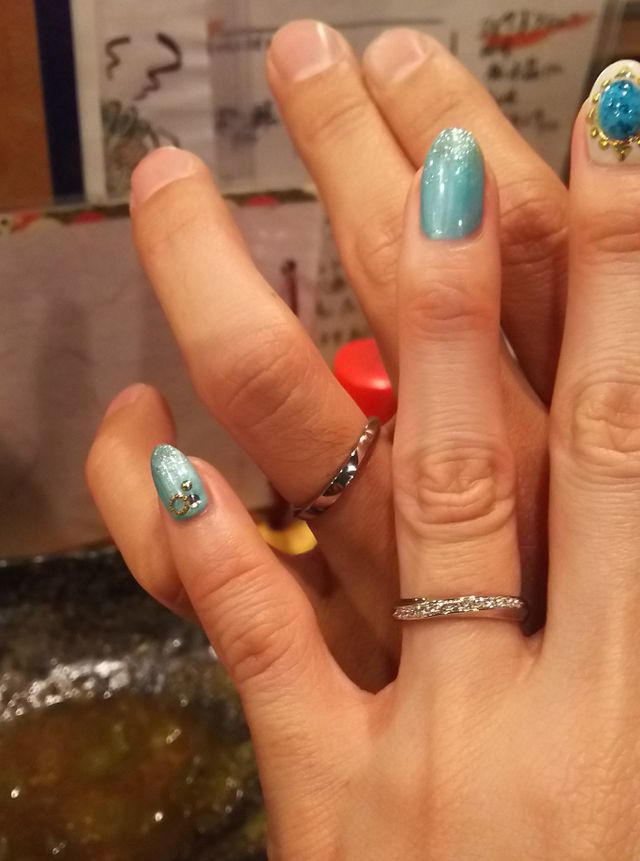 購入した日に二人で早速つけました！