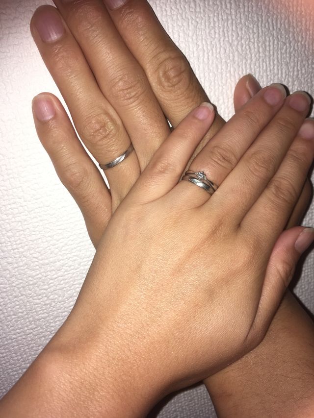 夫は手が大きく、私は小さいけど、どちらにもしっくり♥︎︎