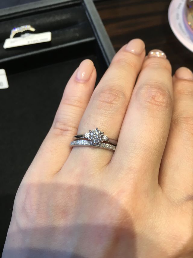 重ね付けです。