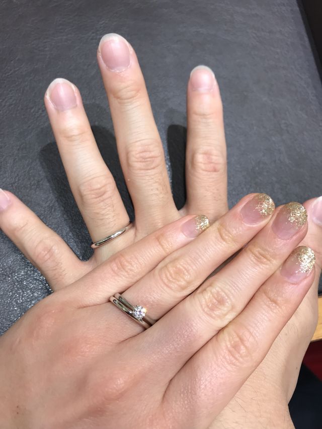 結婚指輪試着。つけ心地良かったです。