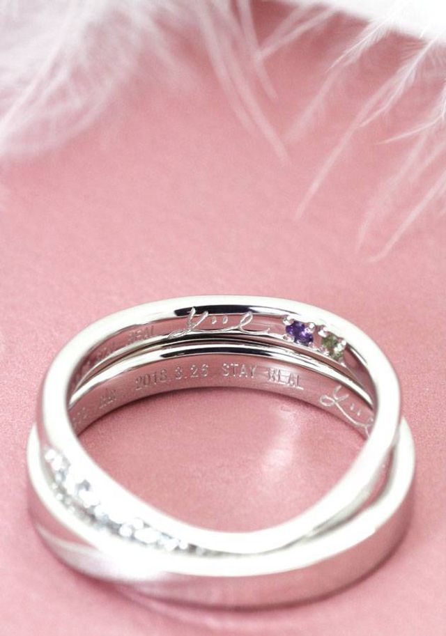 仲良しをテーマにスマイルマークを入れてもらいました。