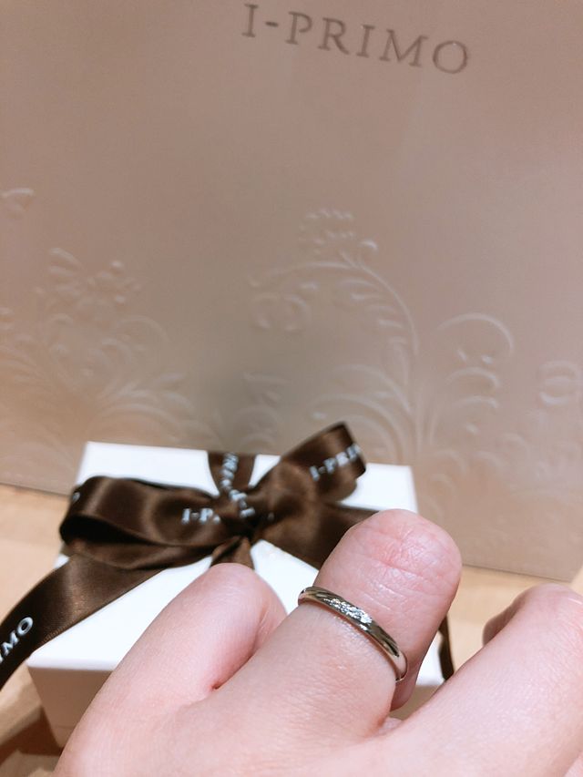 とってもシンプルで好きな形の指輪です！