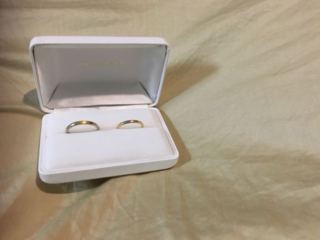 人生で初めてオーダーメイドの指輪を作って頂きました。