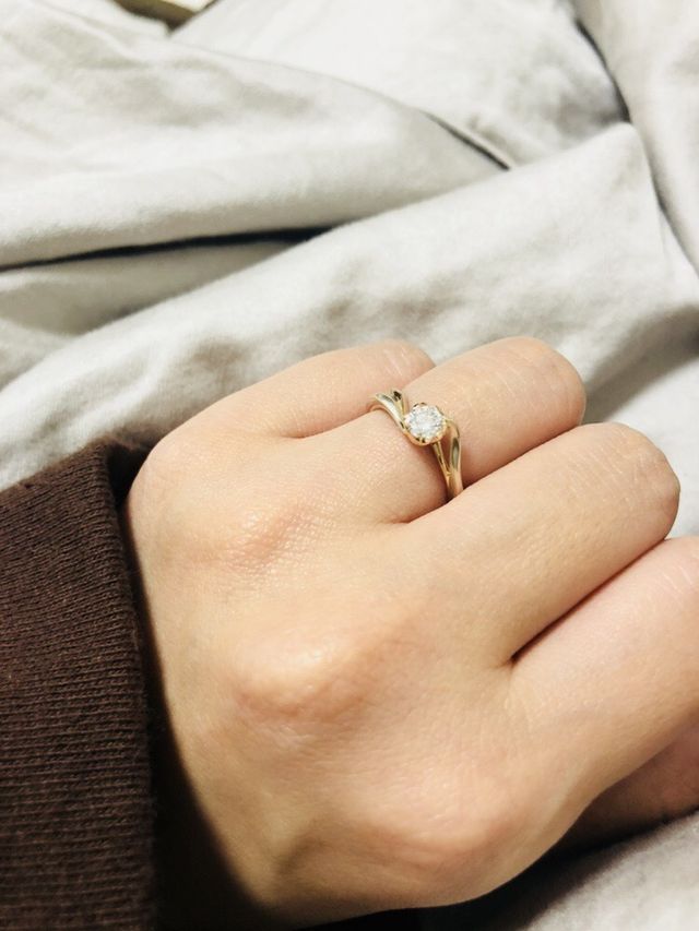 ダイヤの粒が大きく、とっても綺麗です。