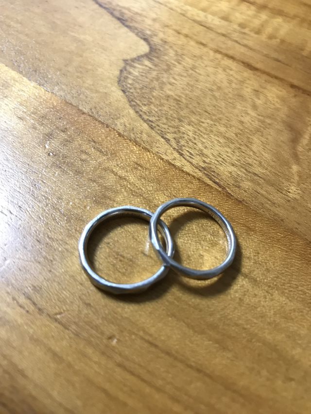 ダイヤモンドはいれてません。