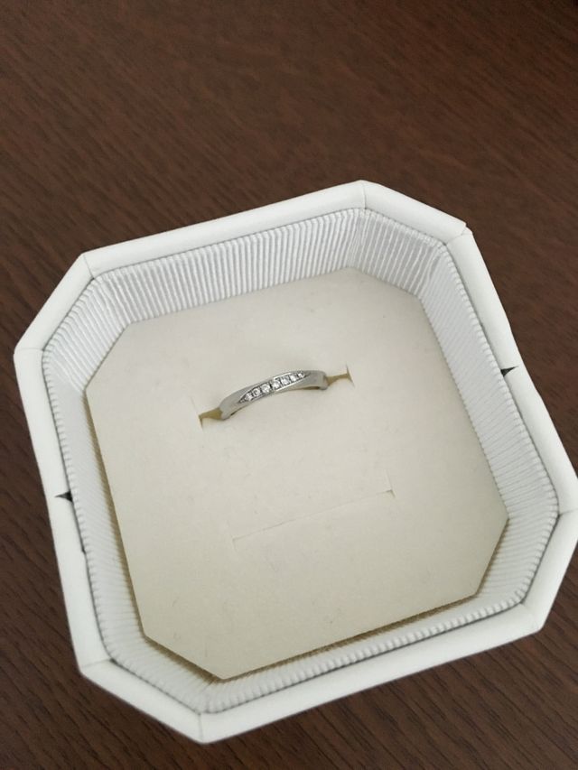4°Cで購入した結婚指輪です。