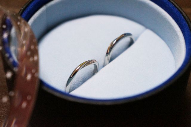 右側が主人のもので、左側が私のものです