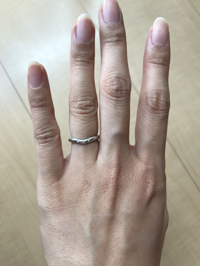 3つのダイヤが可愛い♡