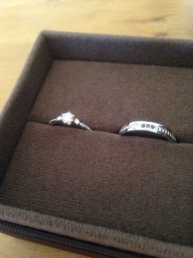 婚約指輪と結婚指輪