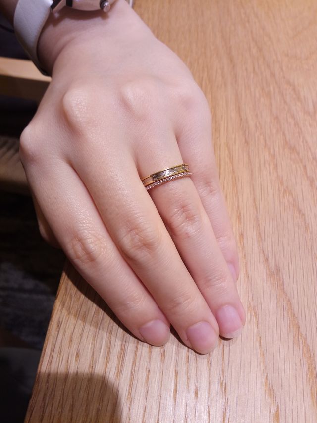 上:レヨン 下:Galopine & Galopinシュマン