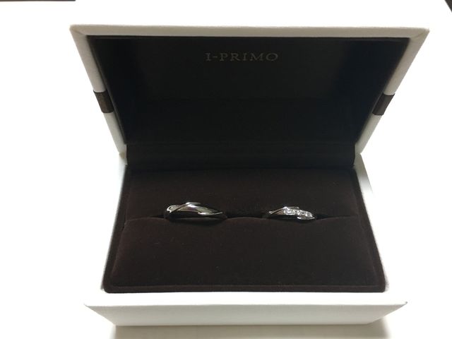 結婚指輪。アイプリモのネプチューン。