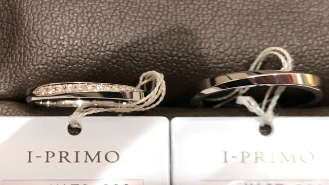 ペア写真です。デザインが気に入ってきめました！