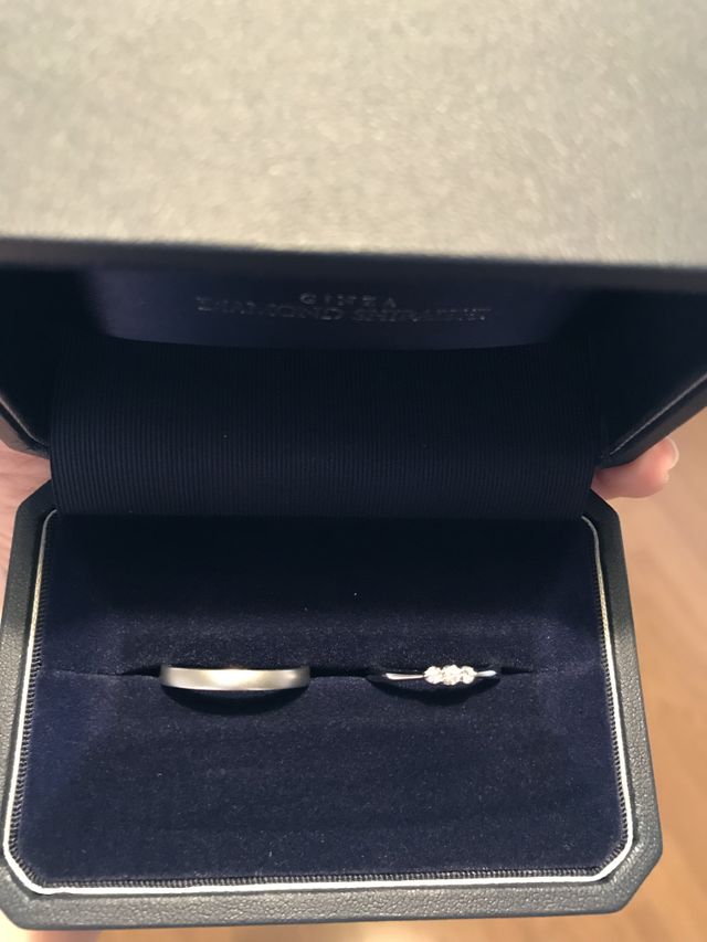 左)Anolyu 右)Legare