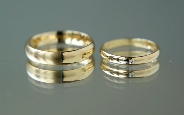 男性用はマットとツヤ半分半分にしてもらいました。