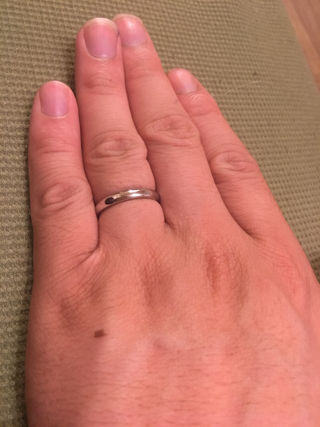 ダイヤモンドシライシさんで購入させて頂きました。