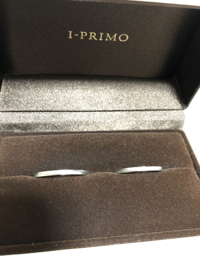 細身の指輪でデザインが綺麗