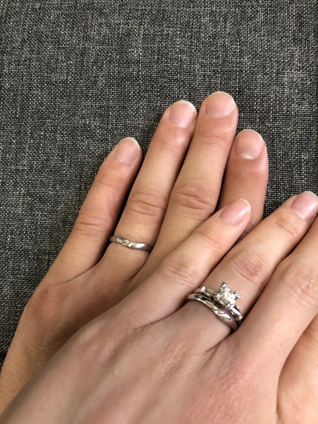 真ん中にくぼみがあってアクセントになってます！