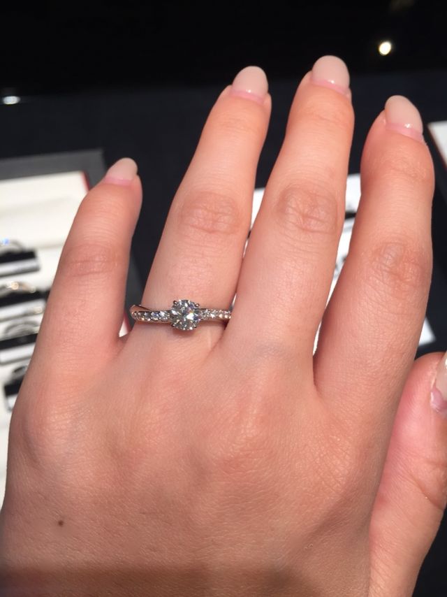 婚約指輪 グラマシー