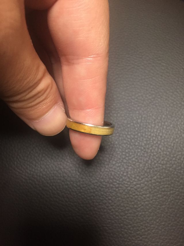 1月の誕生木のマツと、3月の誕生木のヒノキです。