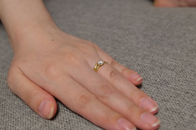 婚約指輪