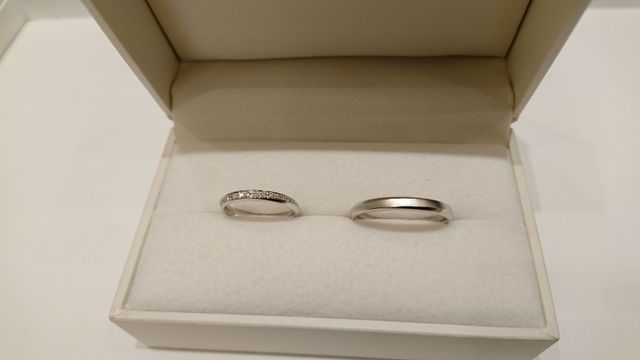 メレダイヤが上品に光っています