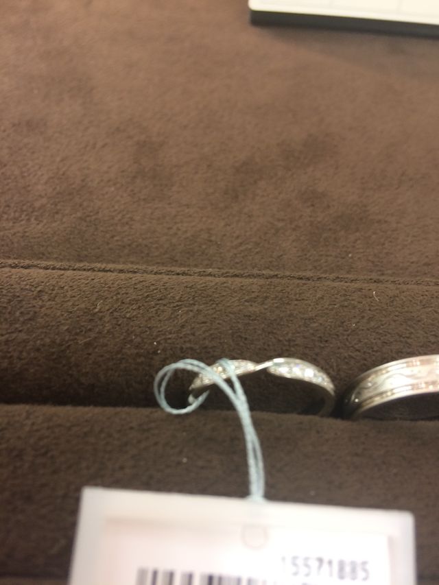 同じお店で、セットでなく各々の好きなデザインを選びました。