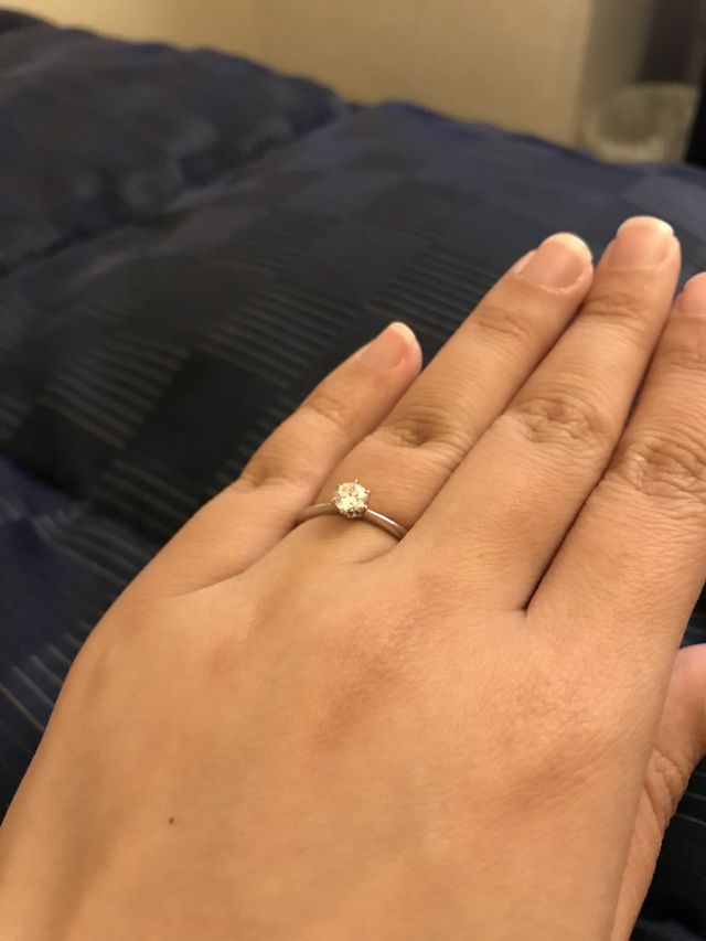 ダイヤモンドメインの婚約指輪、とっても嬉しかったです。
