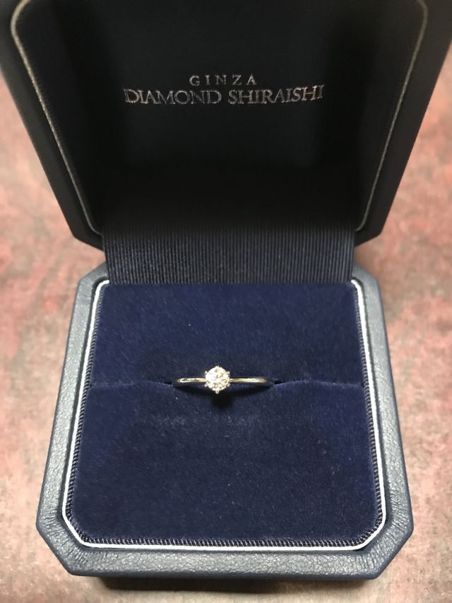 シライシの婚約指輪