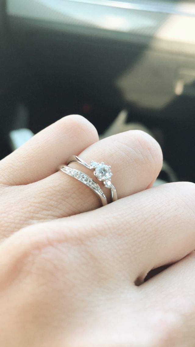 セットでつけると可愛くて、特別な時にはぜひ両方つけたいです！