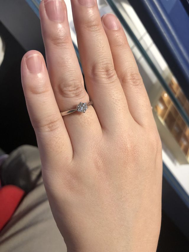 婚約指輪完成時に撮影。