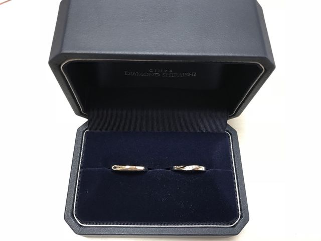 指輪のサイズが同じでややこしいので、違うデザインにしました。