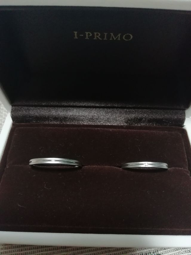 つや消しで、主張しずマットな質感