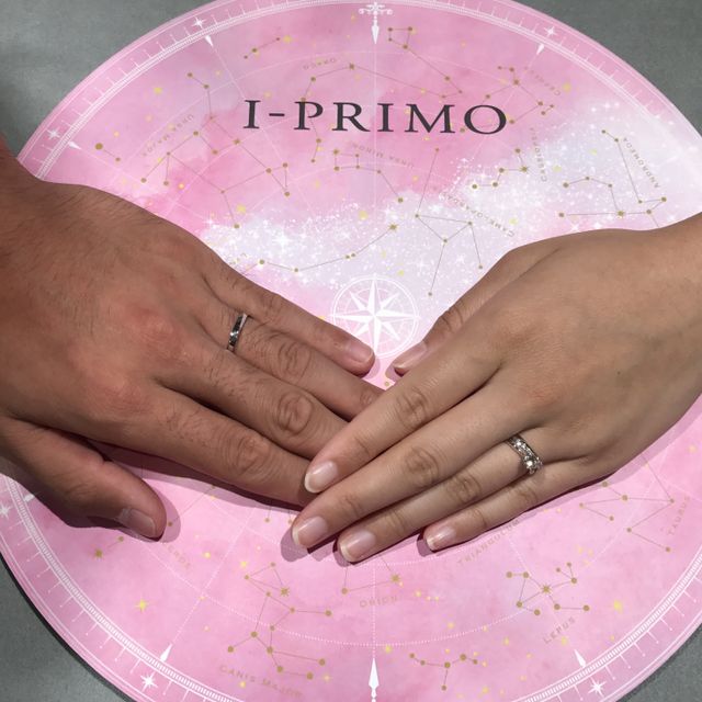 婚約指輪は、シリウス。結婚指輪は、プシュケーです。