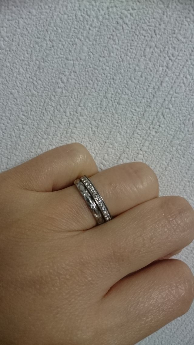 エタニティと重ねて使ってます