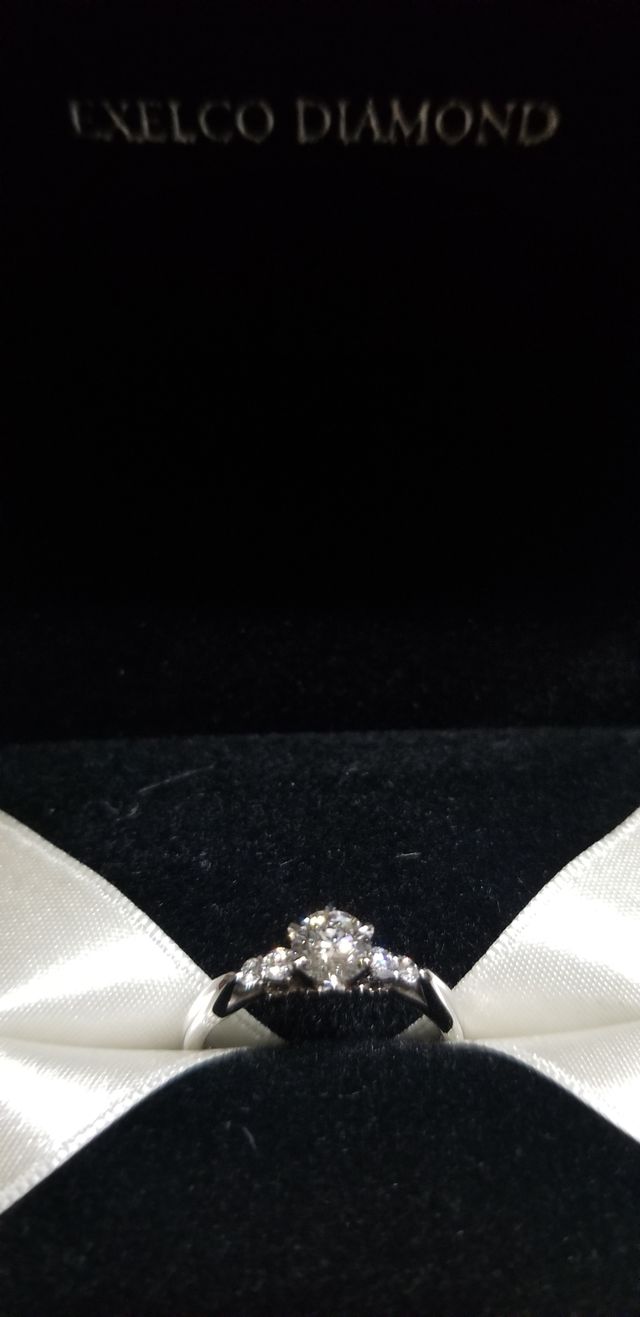 エクセルコダイヤモンドさんのアンサンブルです。サイズ6号。