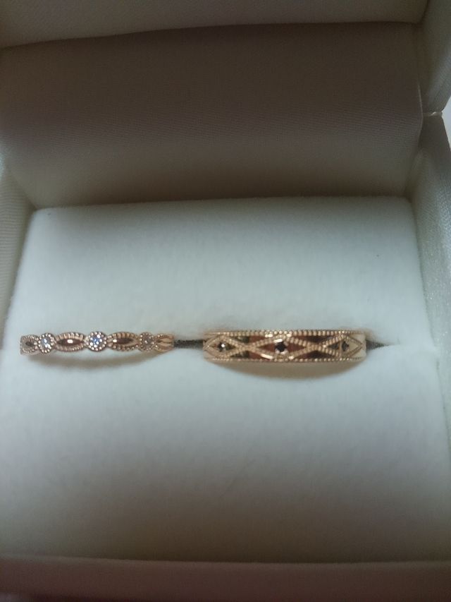 あまりみんなが持ってないデザインが気に入ったから