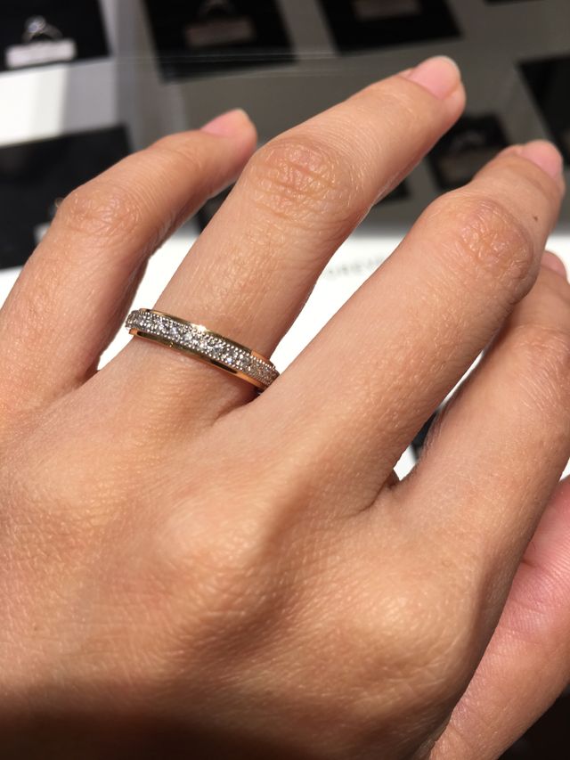 結婚指輪だけでも十分存在感があります！