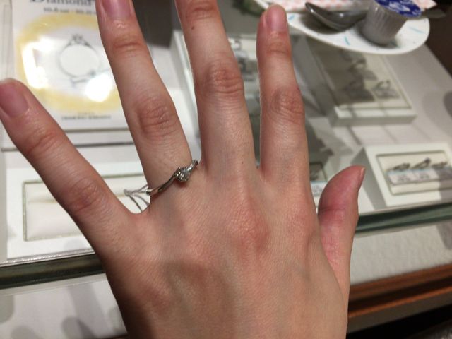 気にいったものを試着して、時間をかけて選びました。