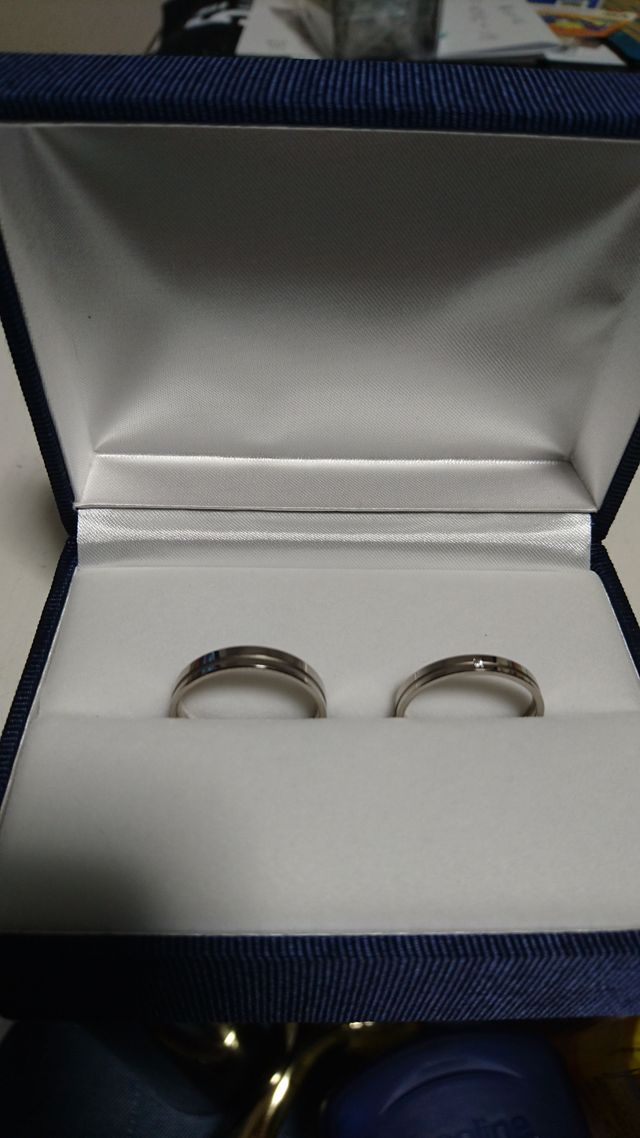 パイロットの指輪にしました