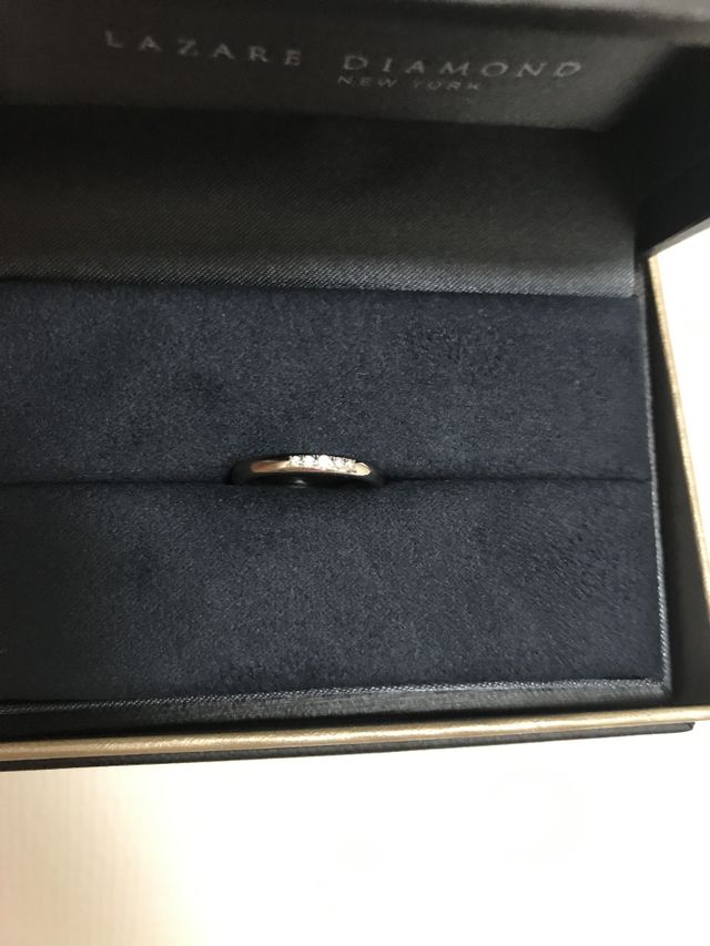 ラザールダイヤモンドで購入しました。