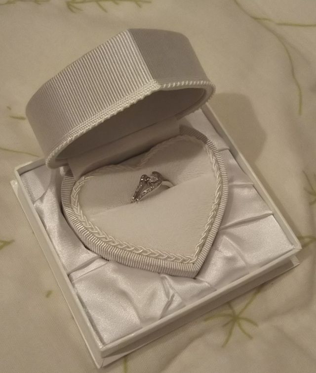 シンプルなデザイン＋ボックスも可愛いです