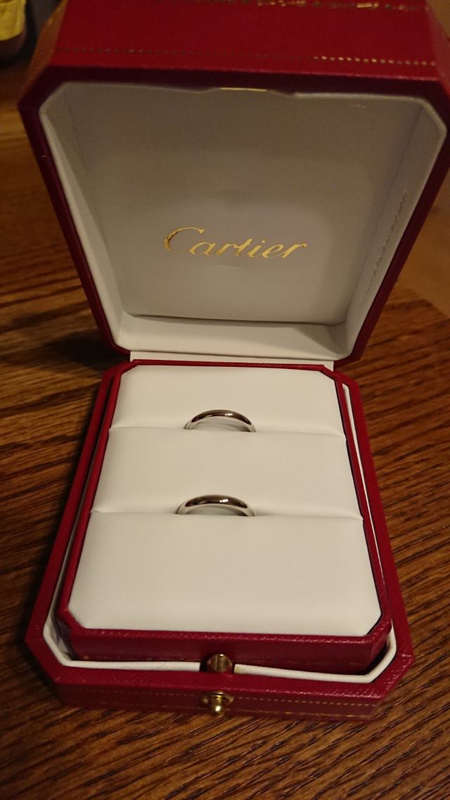 カルティエのシンプルなリング