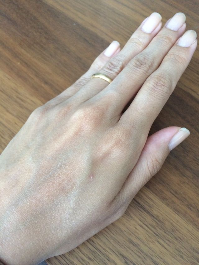 シンプルで品がある指輪