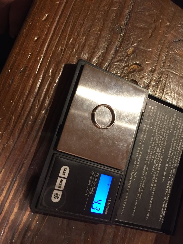 値段は完成時の重量で決まります。