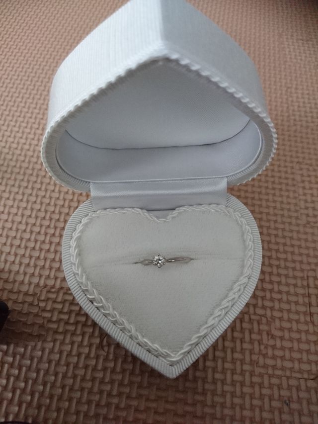 シンプルダイヤのリング