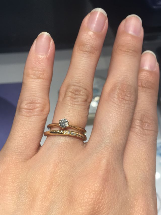 婚約指輪と結婚指輪