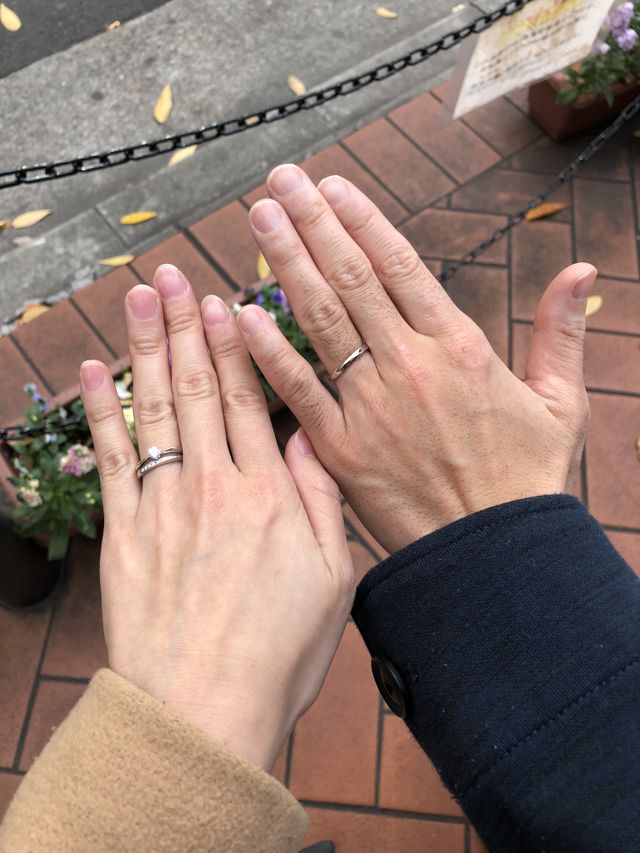 店の外に出た後２人で