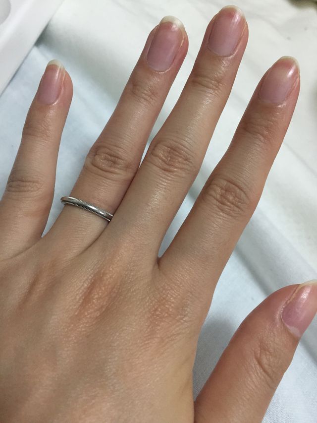 ティファニーで購入した結婚指輪です。
