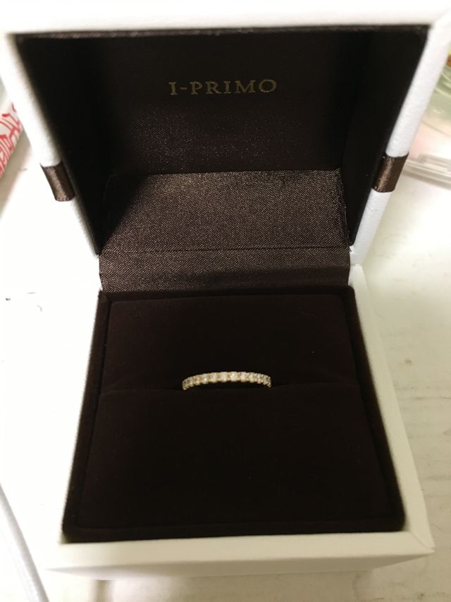 イエローゴールドのエタニティリング